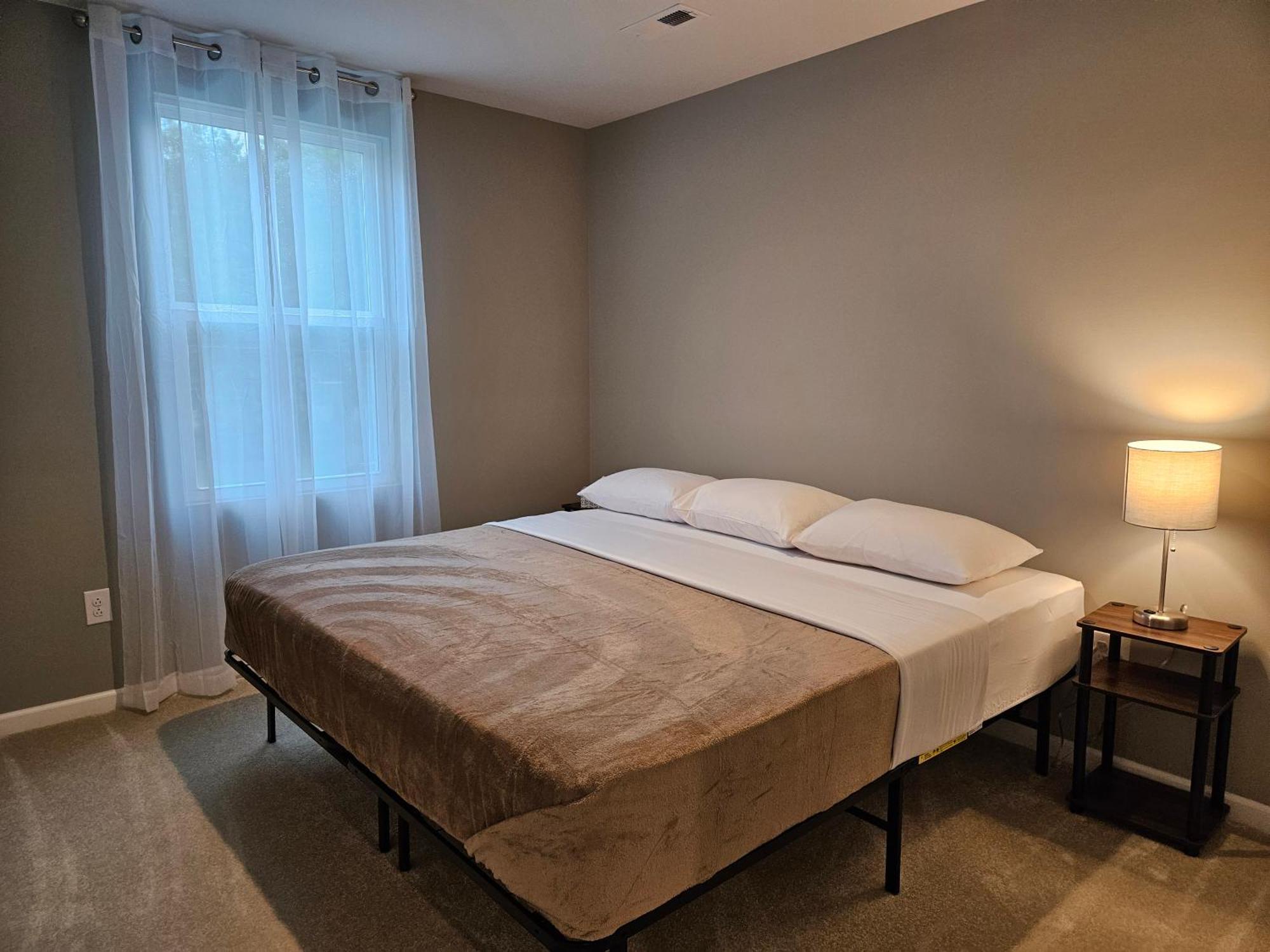 Stay Vacation Homes Ніагара-Фоллс Номер фото