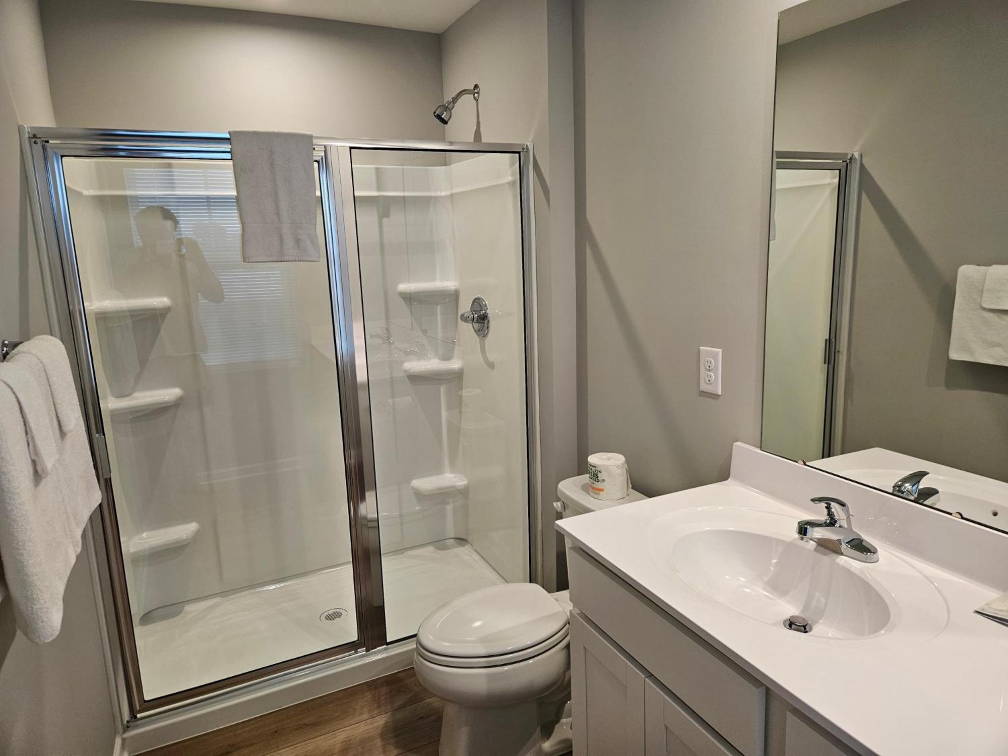 Stay Vacation Homes Ніагара-Фоллс Номер фото